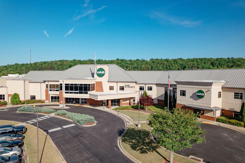 Exterior of UAB St. Vincent's St. Clair building