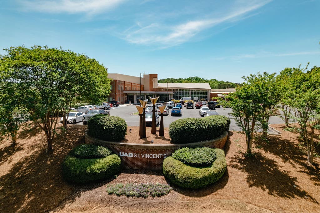 Exterior of UAB St. Vincent's Blount hospital building