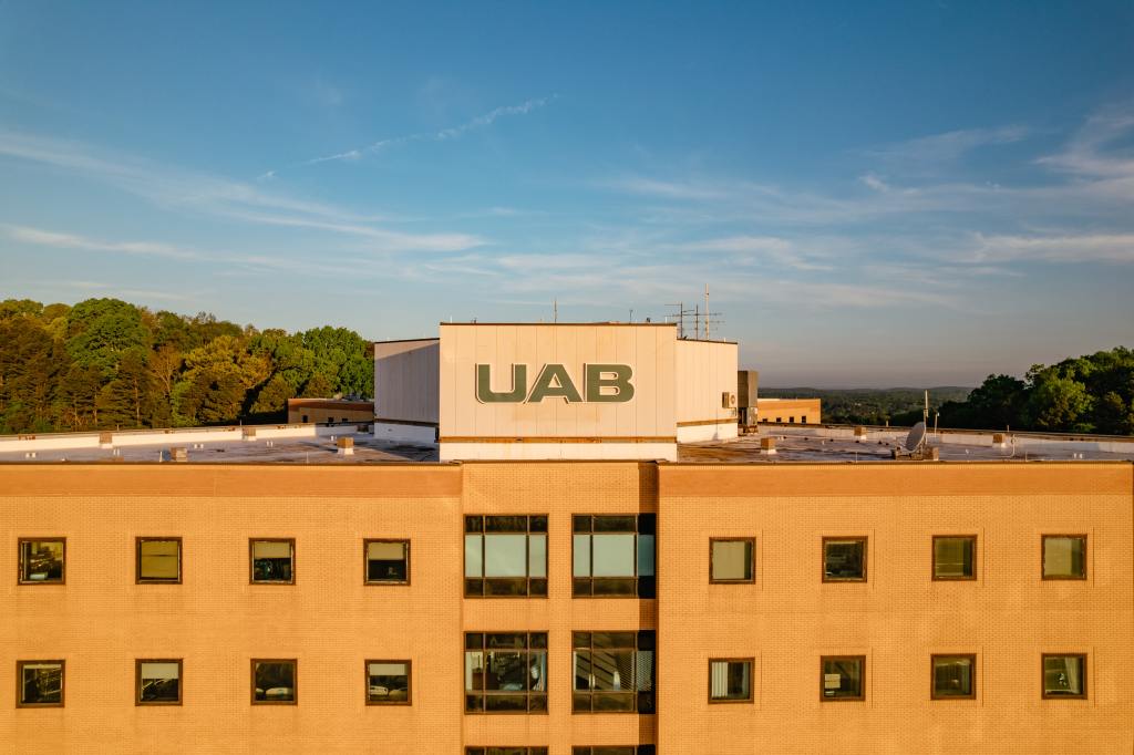 UAB St. Vincent's East exterior